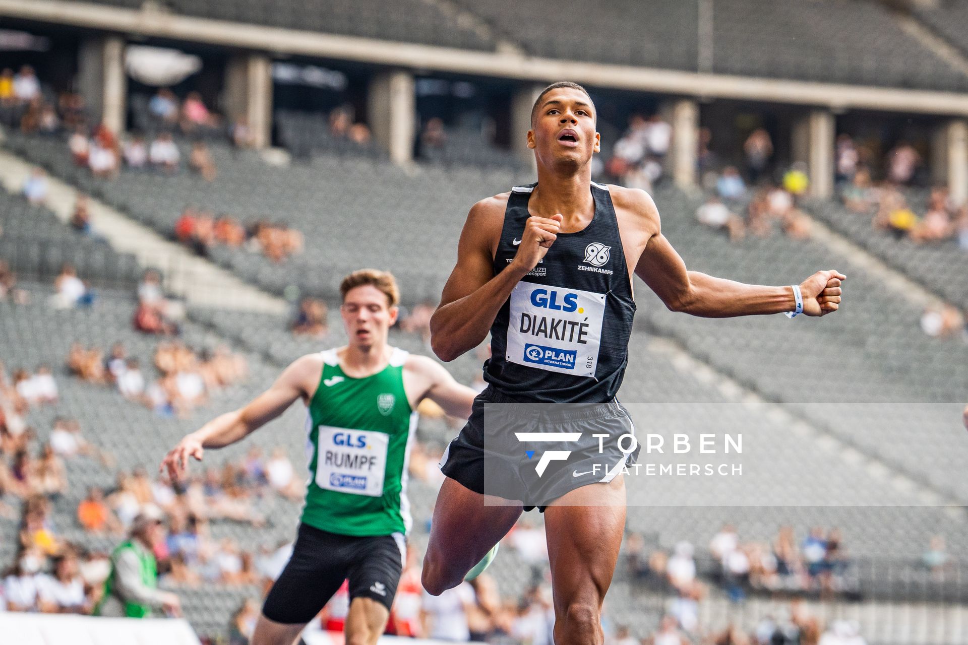 Malik Diakite (Hannover 96) waehrend der deutschen Leichtathletik-Meisterschaften im Olympiastadion am 25.06.2022 in Berlin